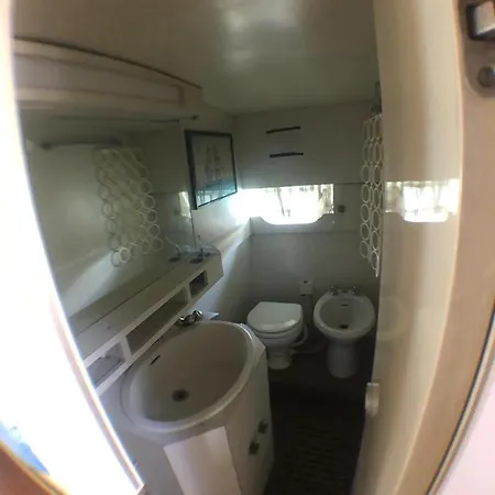 Cullati Dal Mare Deluxe-b&b On Board Salerno